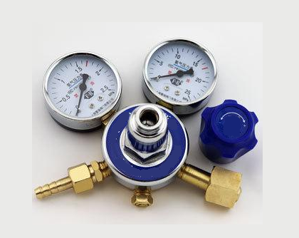 醫(yī)用氧氣減壓閥漏氣怎么辦，使用醫(yī)用氧氣減壓閥漏氣的注意事項