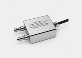 如何通過兩線制壓差傳感器來控制正弦變頻器的頻率？(圖1)